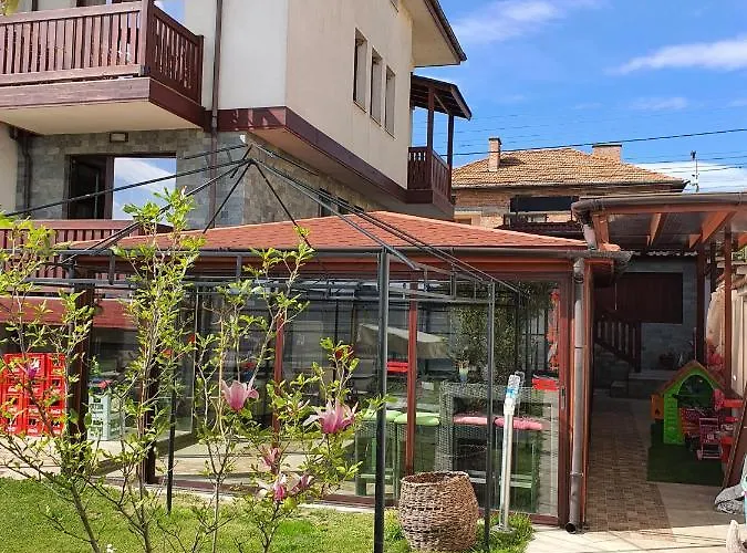 Guest house White House